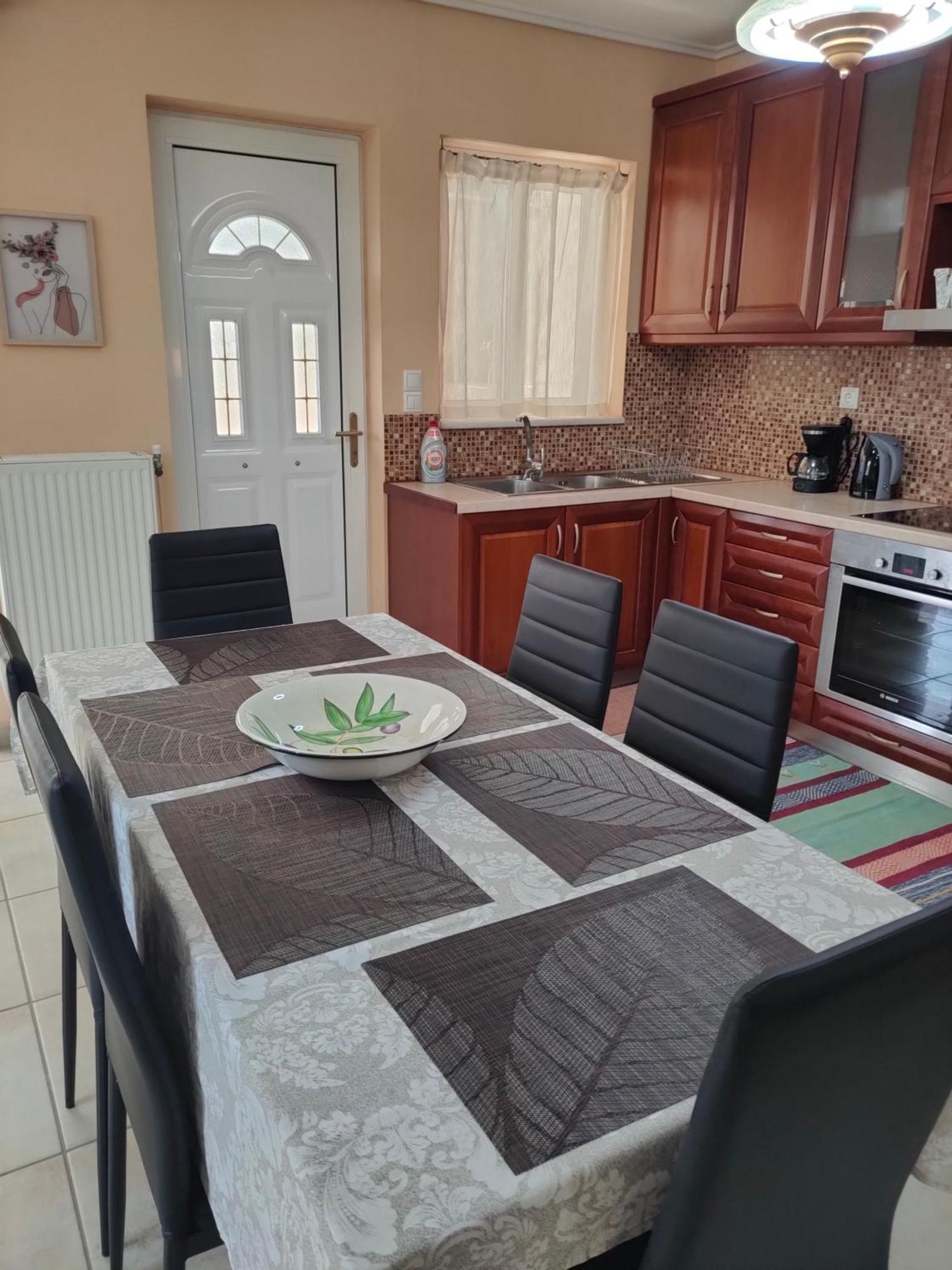 Вилла Violeta'S House Corinth Экстерьер фото